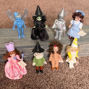 Madame Alexander Wizard of Oz Doll Set - Blue, Black, Silver, Pink, Brown